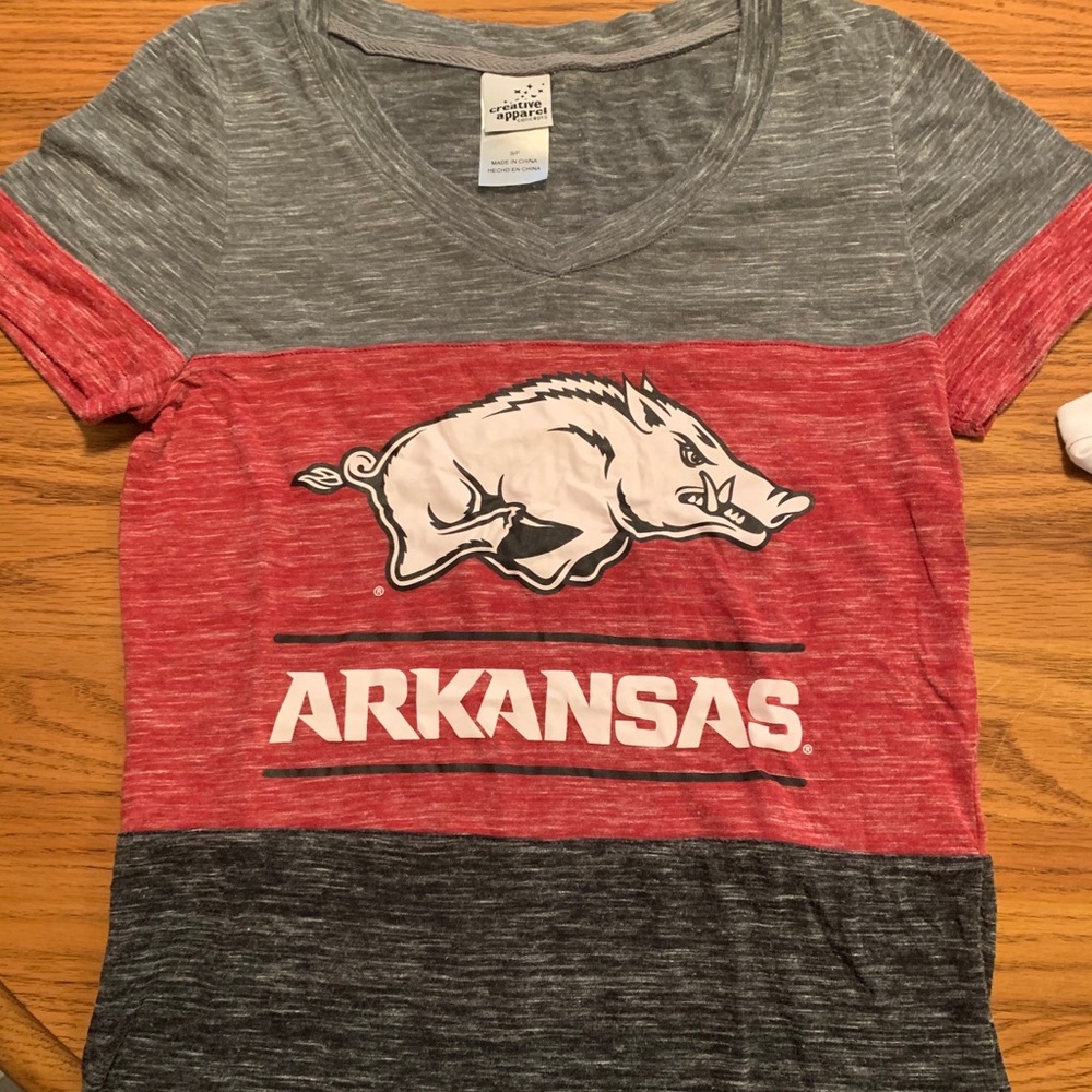 Arkansas Razorbacks shirt
